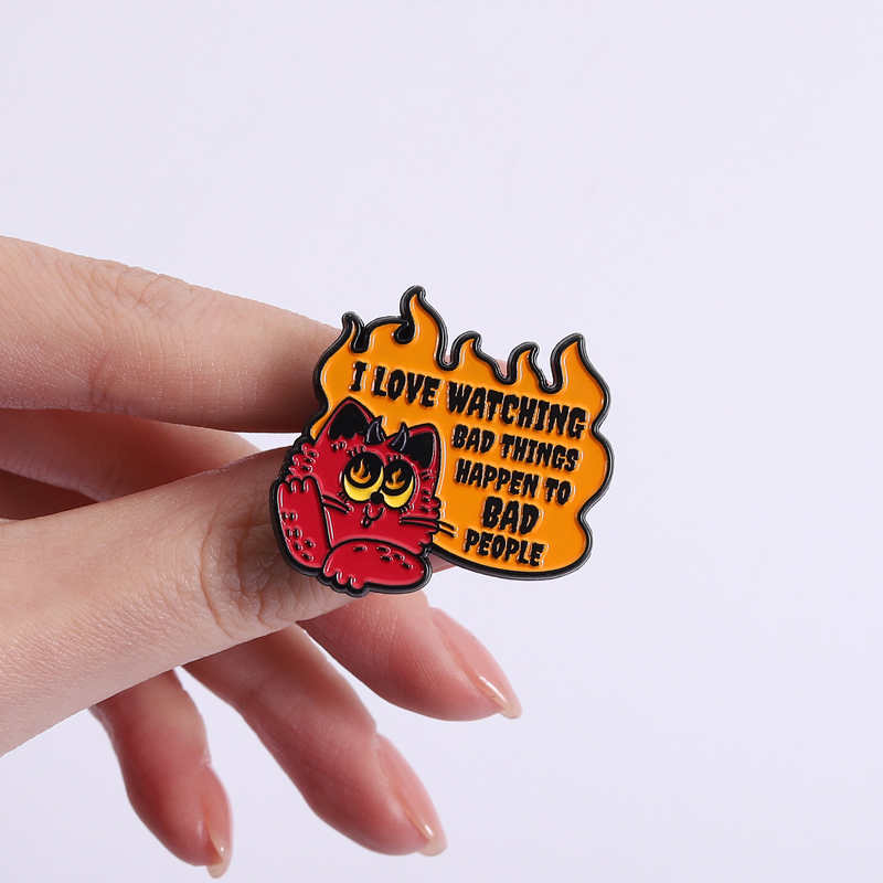 Pin Enamel Kucing Jahat, Menon - Zoe Jewelry Watches ulasan dan harga